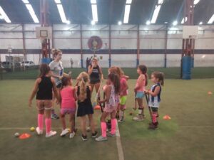 Lee más sobre el artículo Arrancó BEKAD, la unión del hockey de BK y Kadima